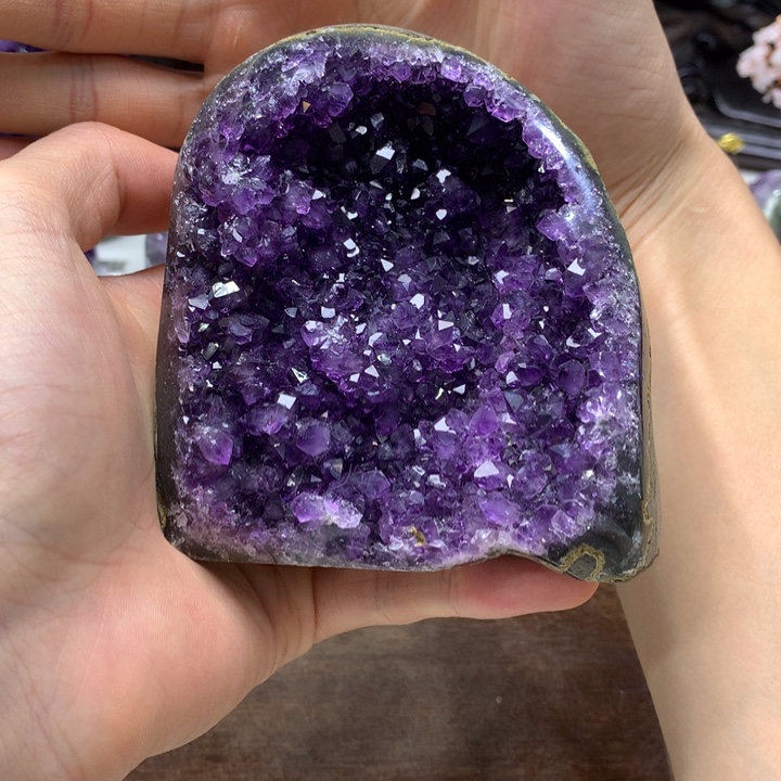 未镶嵌紫晶大型摆件（非配饰）