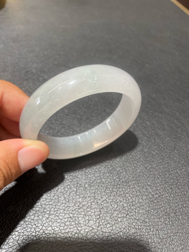 缅甸翡翠a货正圈宽胎60mm正圈翡翠手镯