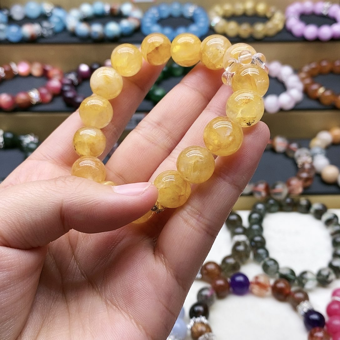 水晶手链未镶嵌黄胶花