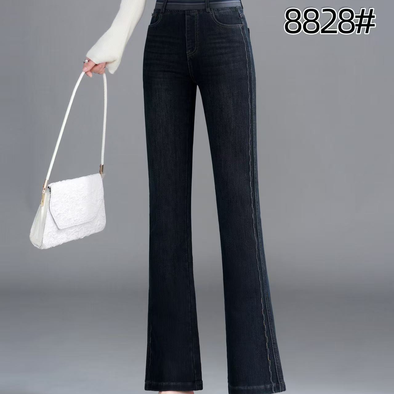 冬季女士高腰显瘦百搭微喇牛仔裤新款8828