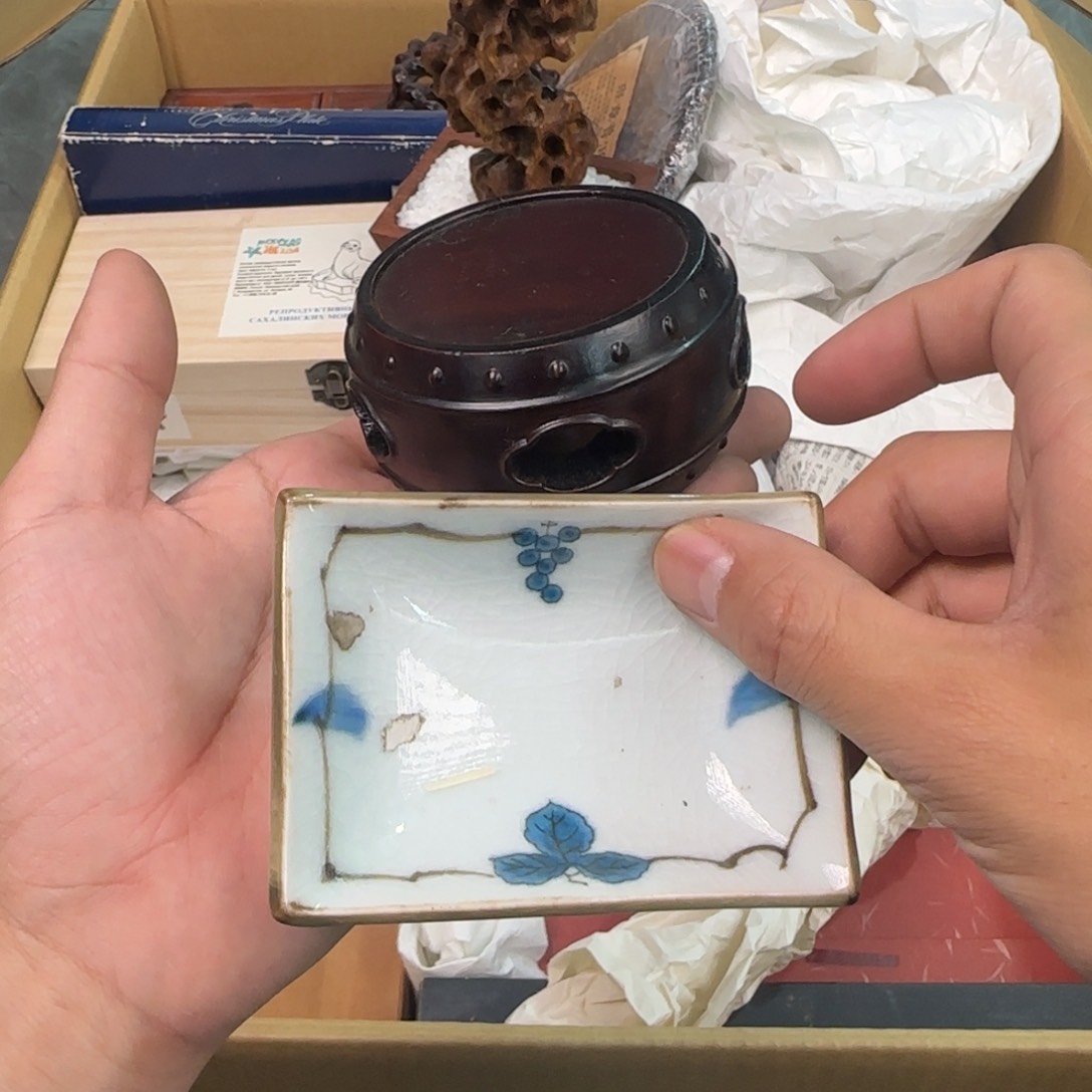 陶瓷孤品单件车里拍的