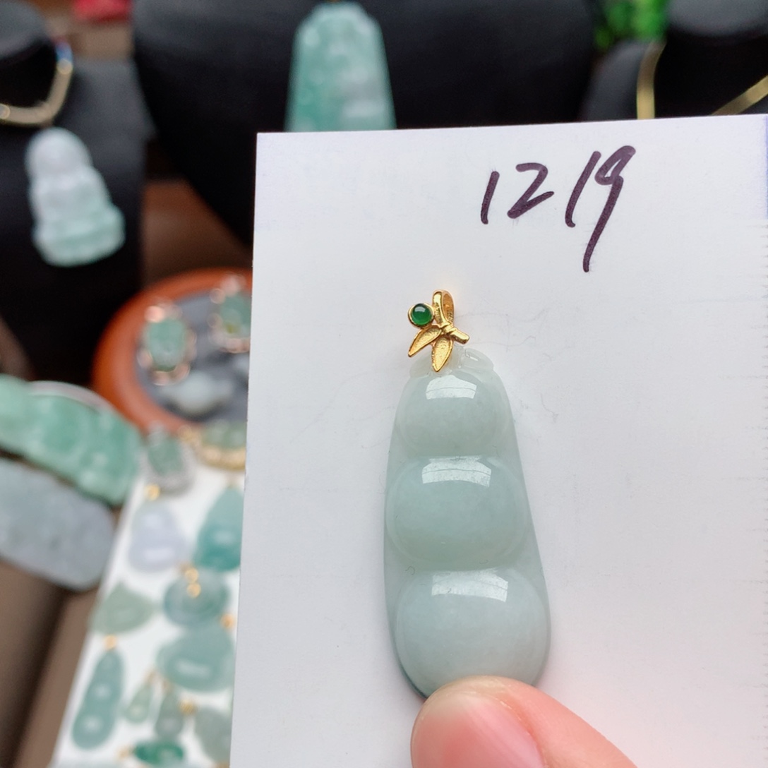 翡翠颈饰银S925镀金镶嵌吊坠