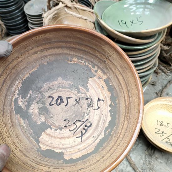 陶瓷虎皮大号汤碗宽边失圆