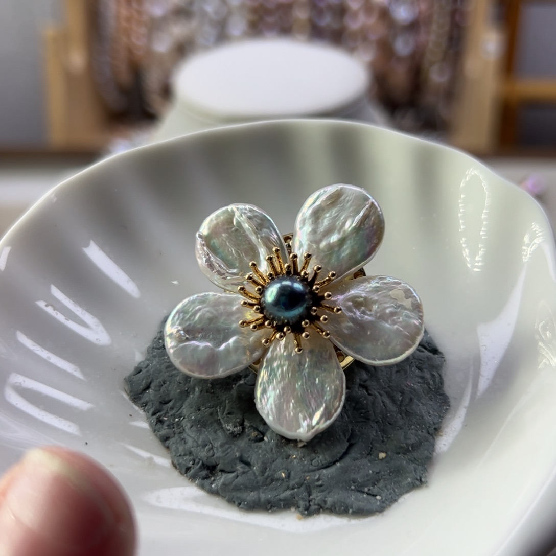 淡水珍珠手绳合金