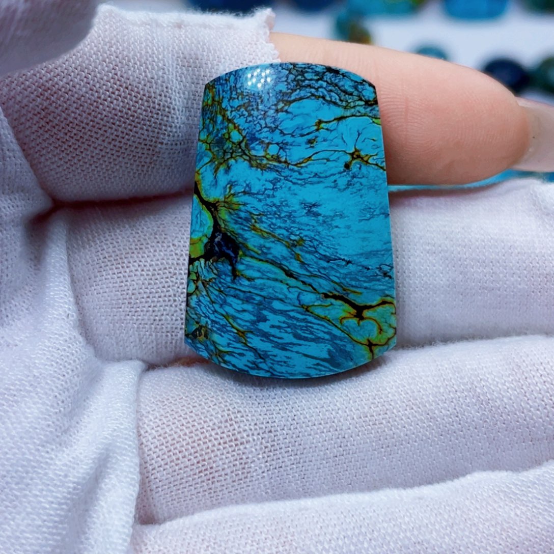 绿松石未镶嵌饰品