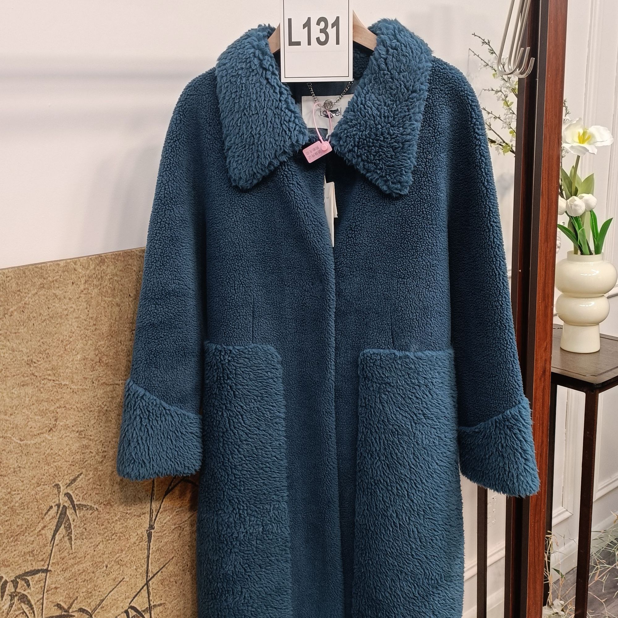 L131/Laur*l卷毛大衣LWD326R00700