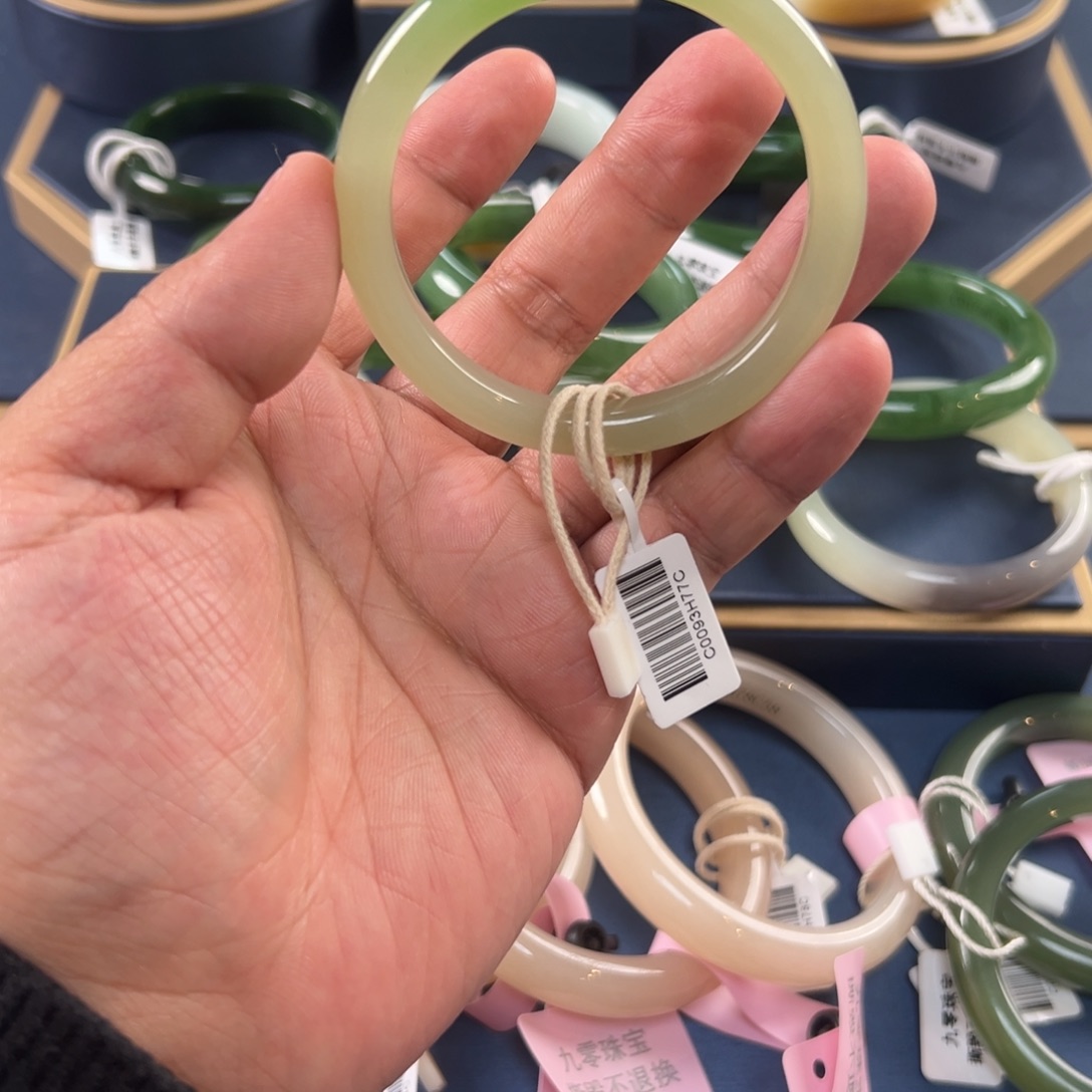 和田玉未镶嵌手镯翠青手镯C0093-55