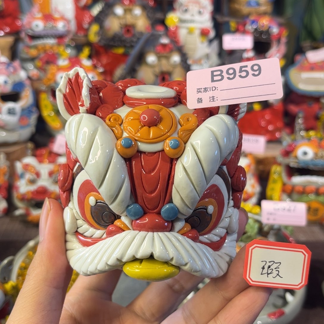 钮***炫泥塑纯手工茶宠摆件