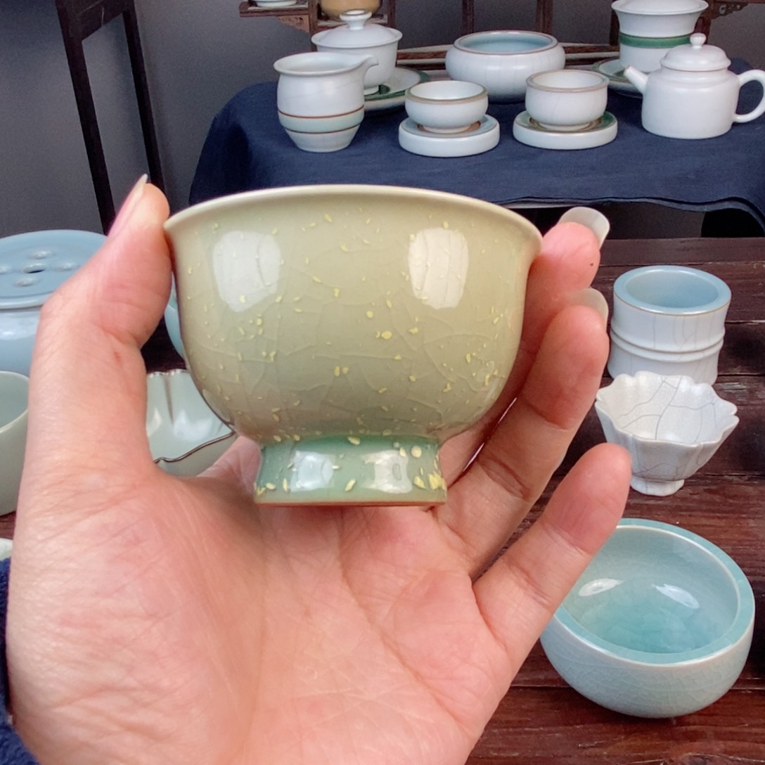 朱砂胎梅子青结晶釉 主人杯 开片 