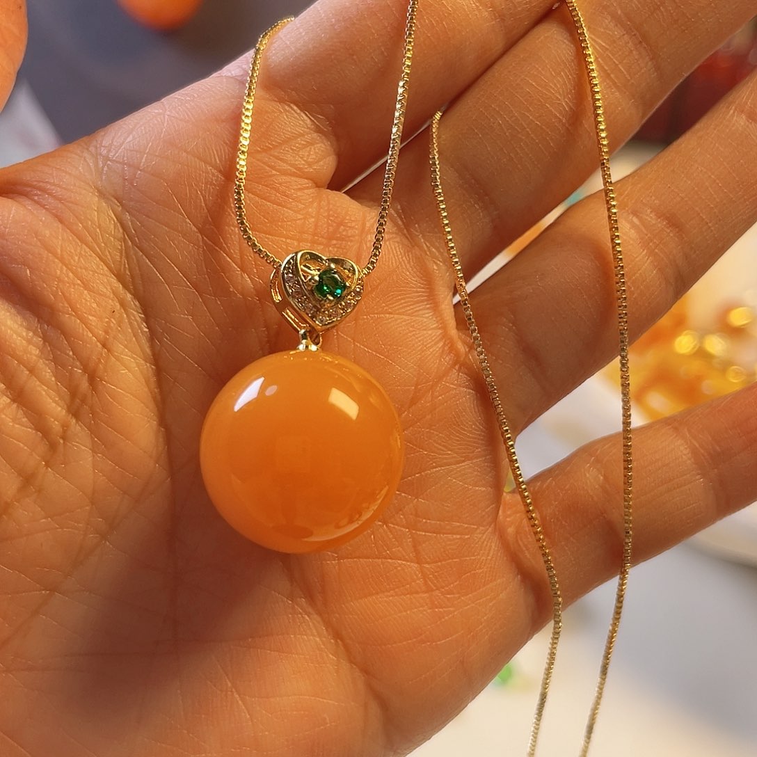 琥珀颈饰未镶嵌项链