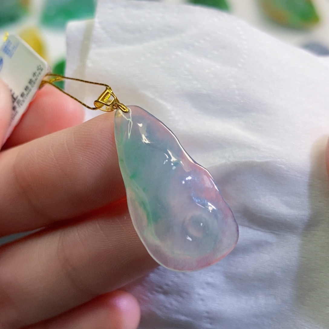 【闪购商品】翡翠吊坠(不含链)未镶嵌4231