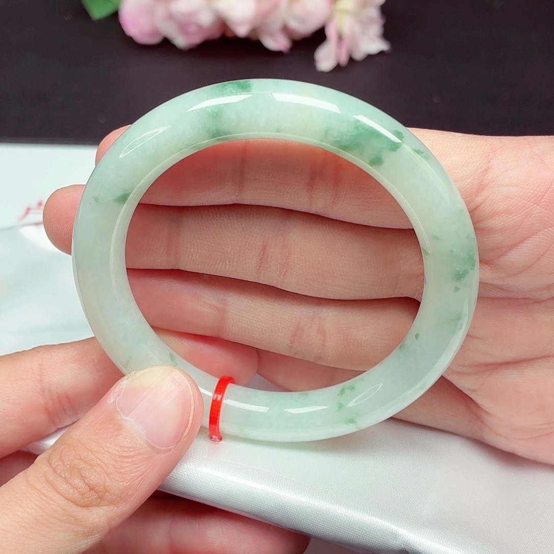 翡翠未镶嵌手镯56圈口