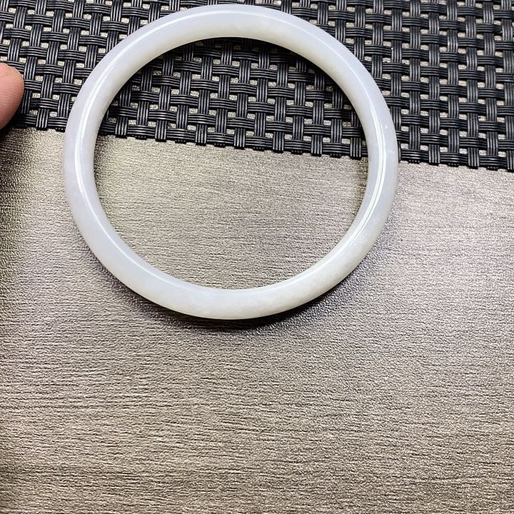 和田玉颈饰未镶嵌56.7圈