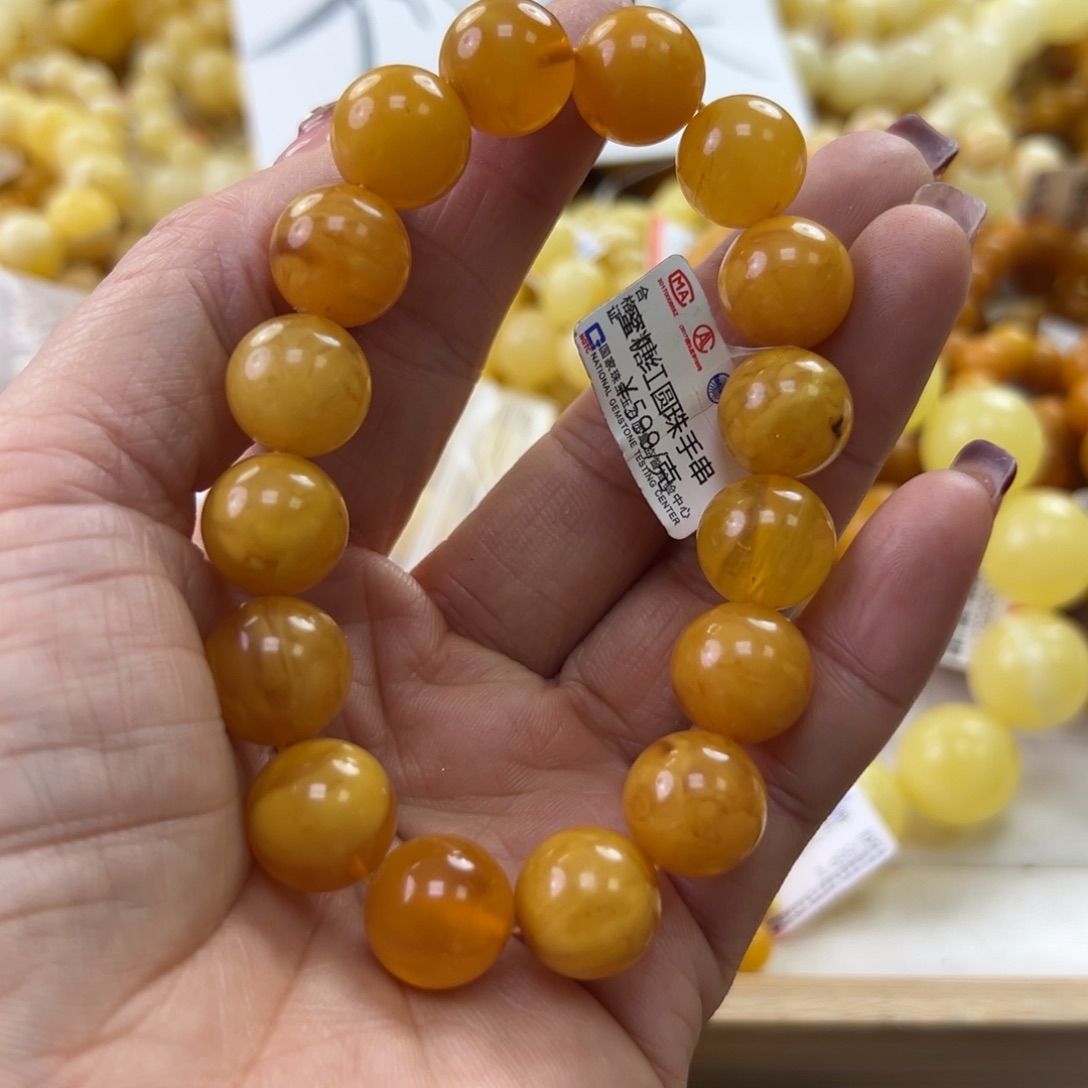 琥珀珠宝奇石未镶嵌