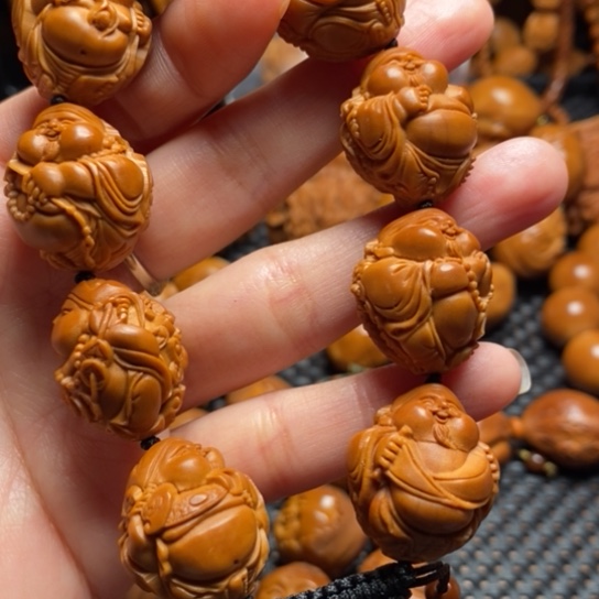 橄榄核吊坠瑞兽财神