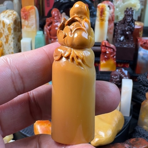 寿山石黃色芙蓉石