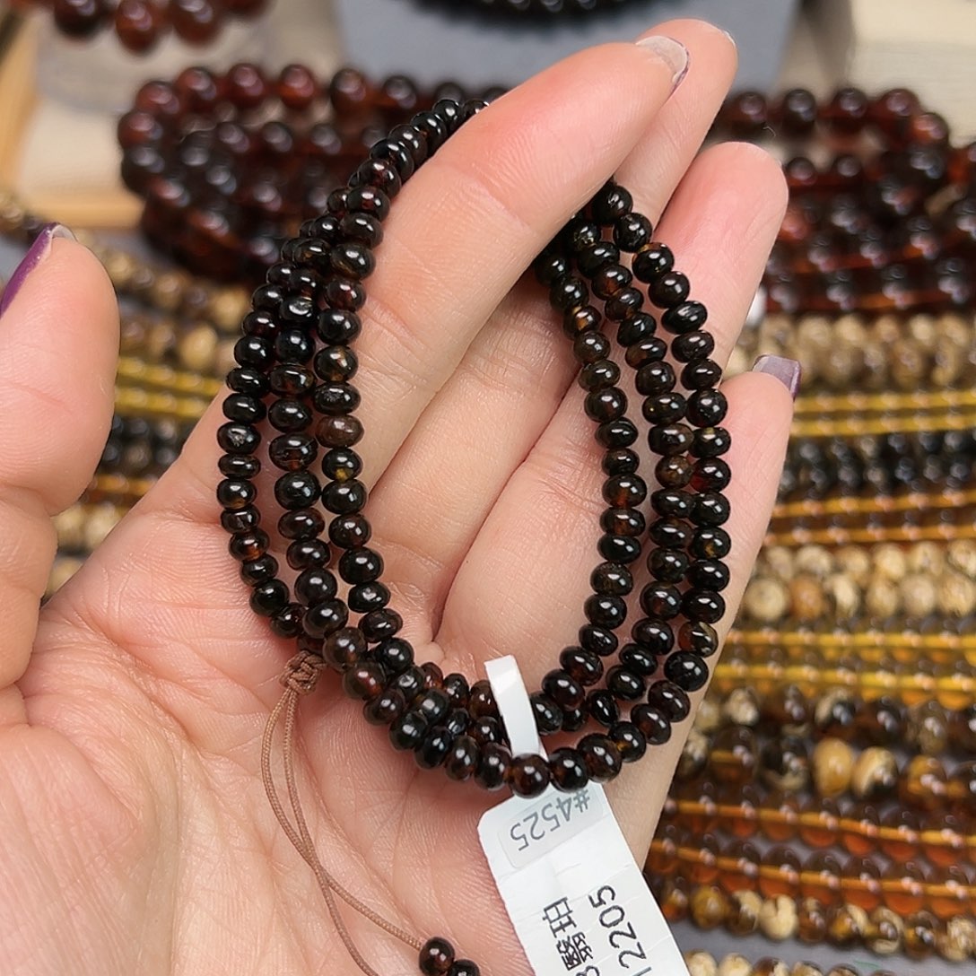 琥珀未镶嵌裸石抚顺琥珀四20495