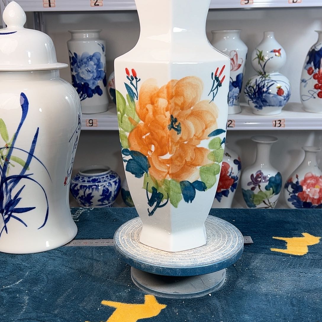 摆件景德镇陶瓷6黄牡