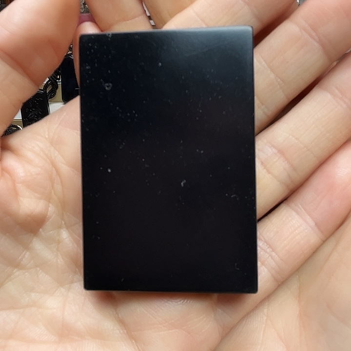 和田玉（墨玉）未镶嵌颈饰461钢板