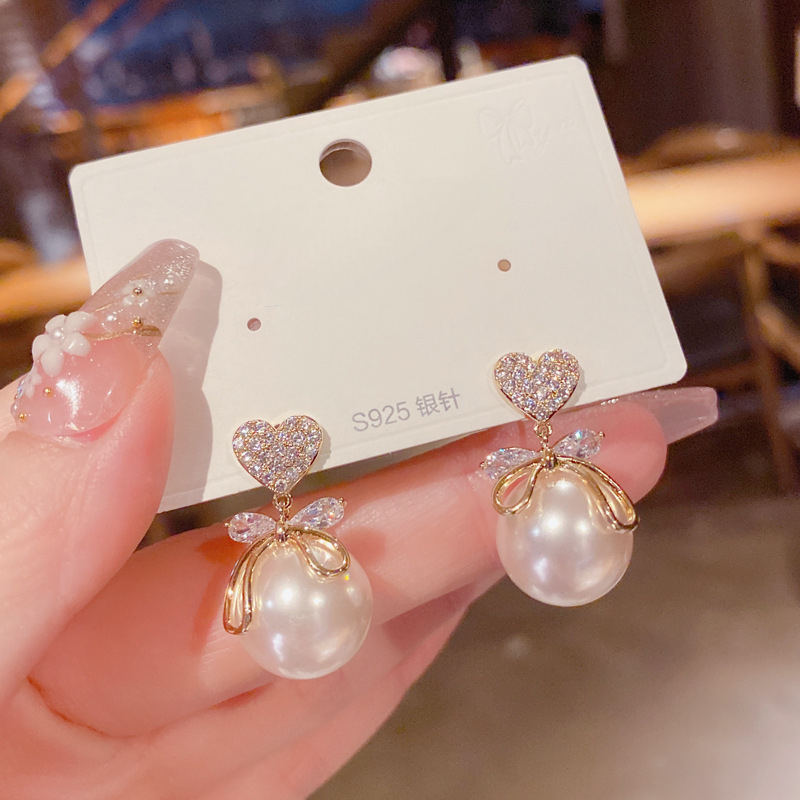 925银耳饰 s925银针韩国风尚百搭微镶锆石珍珠桃心蝴蝶结女款气质