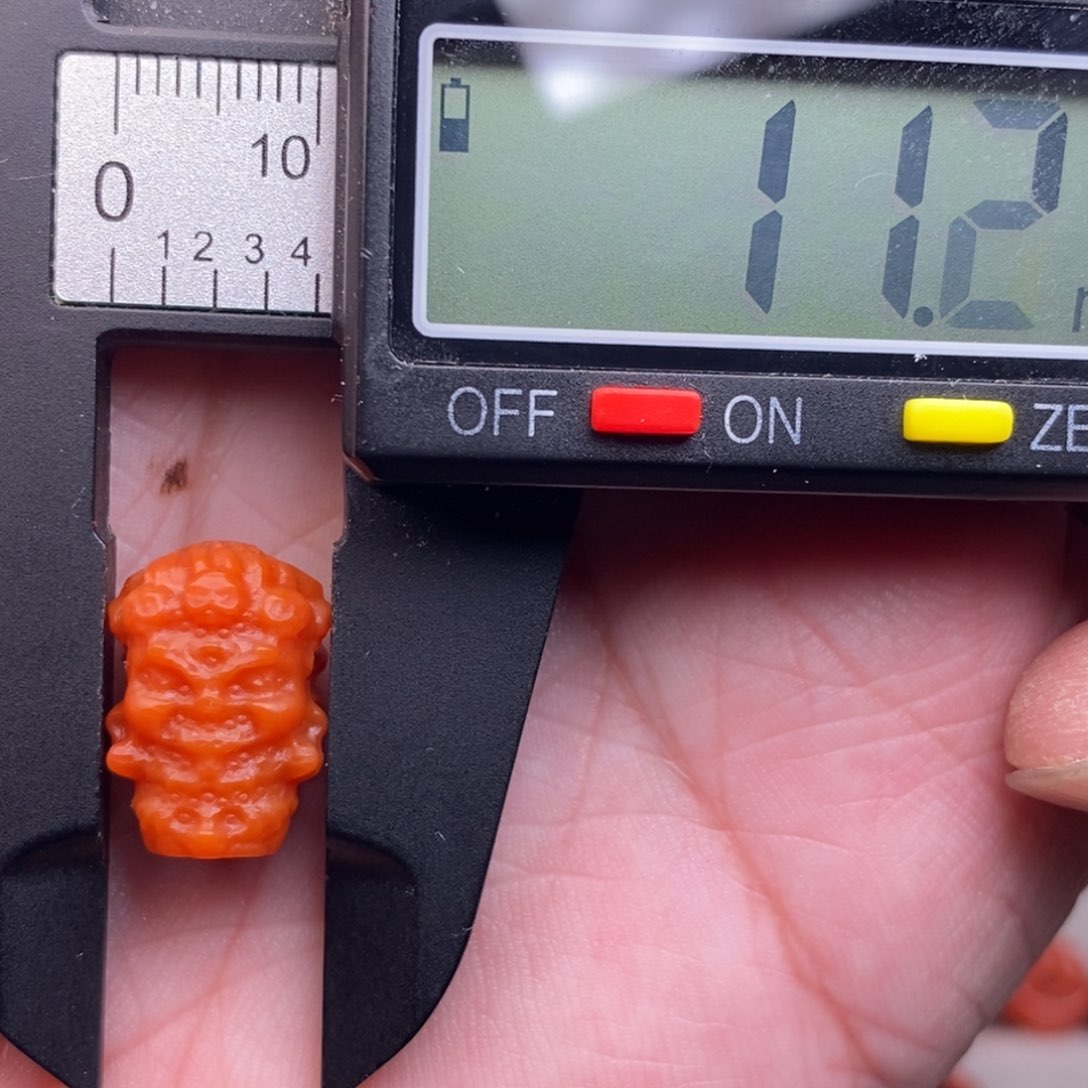 南红玛瑙配饰未镶嵌