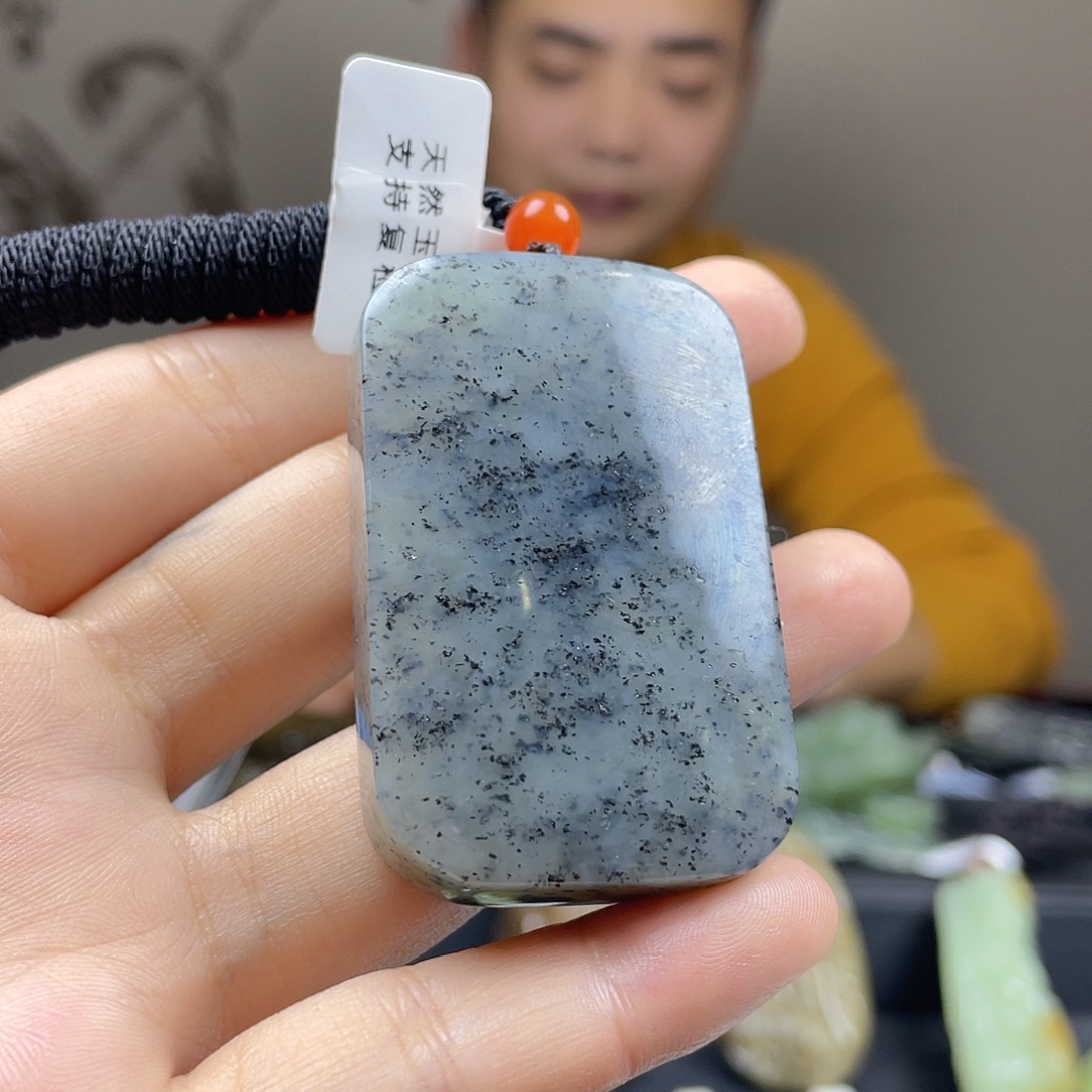 和田玉未镶嵌颈饰多样性发货