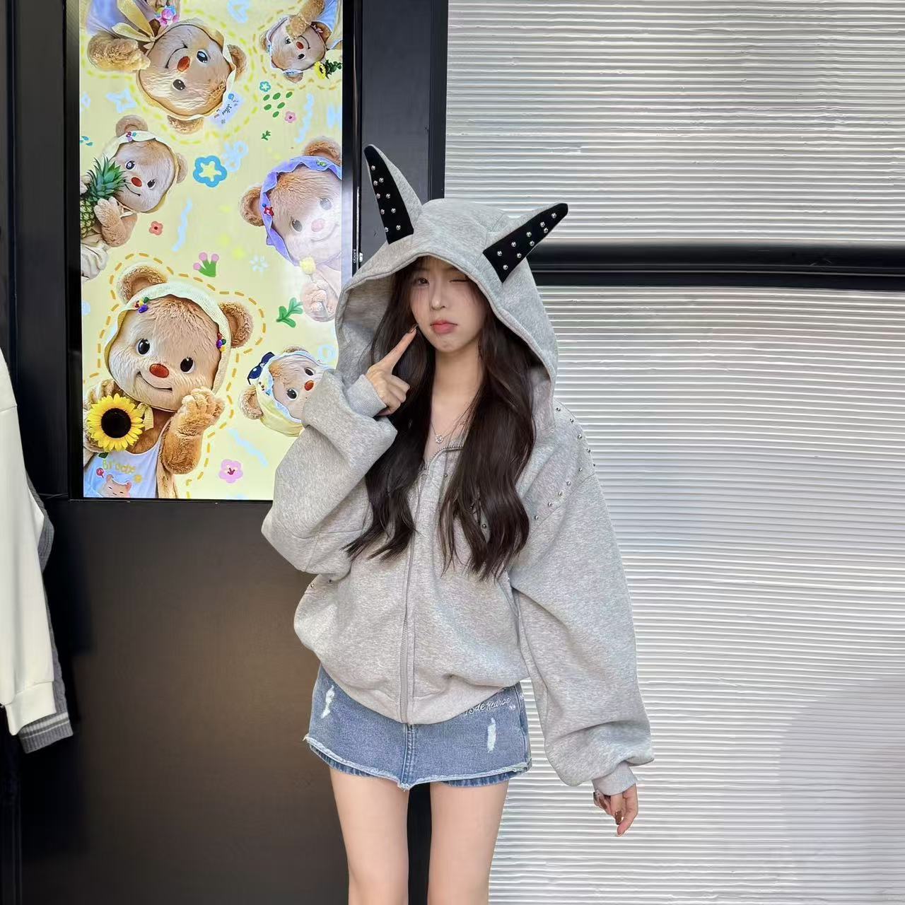 【重磅棉质】ins复古美式秋款杜宾狗立体耳朵铆钉连帽宽松外套（178）