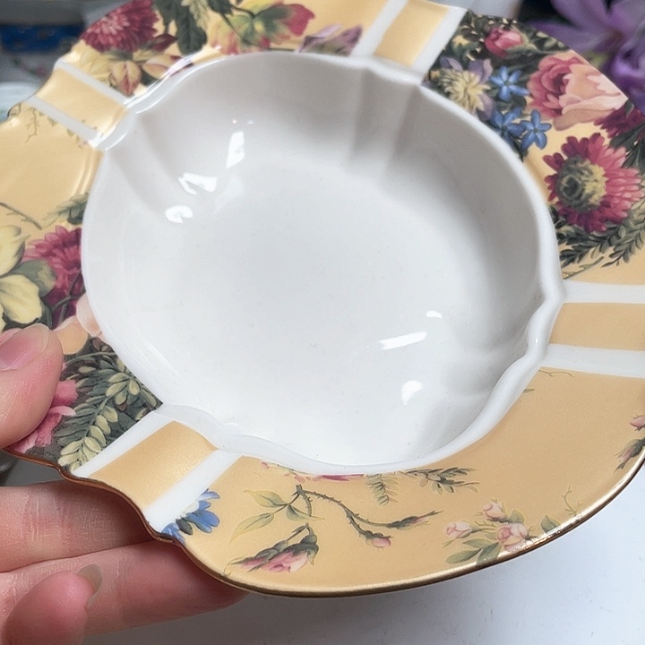 瓷片微瑕啊摆件摆件，摆件。摆件。摆件