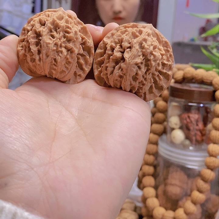 【闪购商品】文玩核桃把件45.5老款狮子头