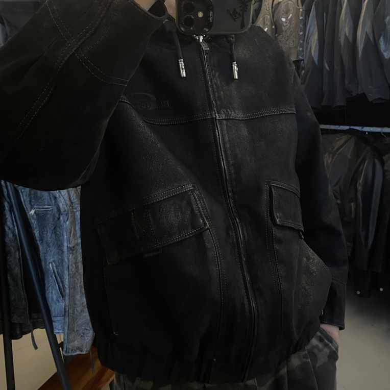 黑武士男山羊磨砂水洗经典做旧复古连帽皮衣