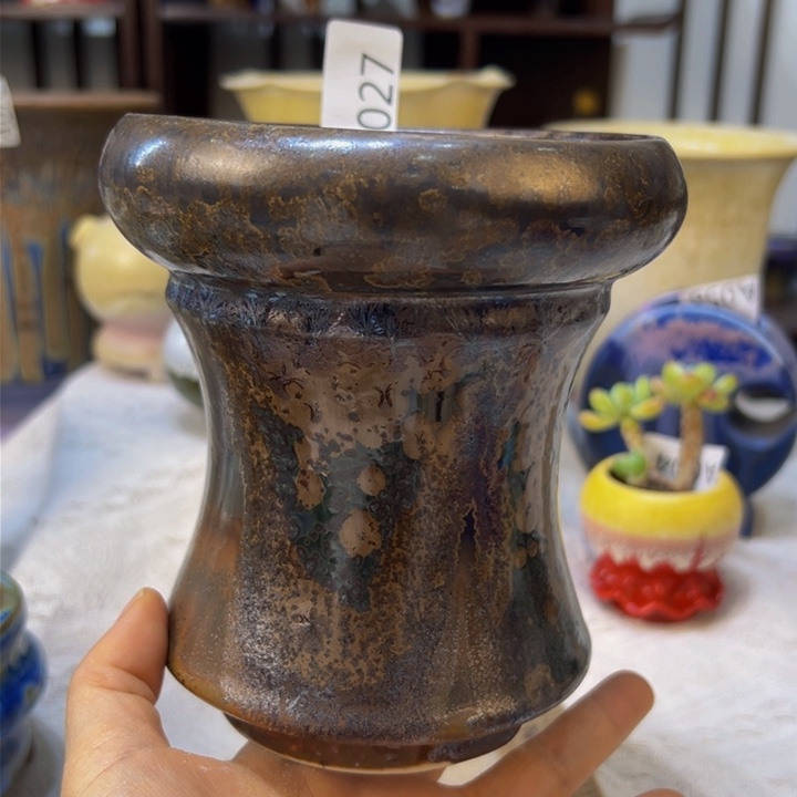 景德镇陶瓷研究所香**静