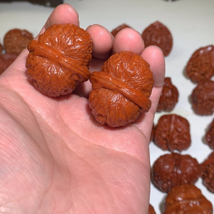 文玩核桃把件元宝38.10