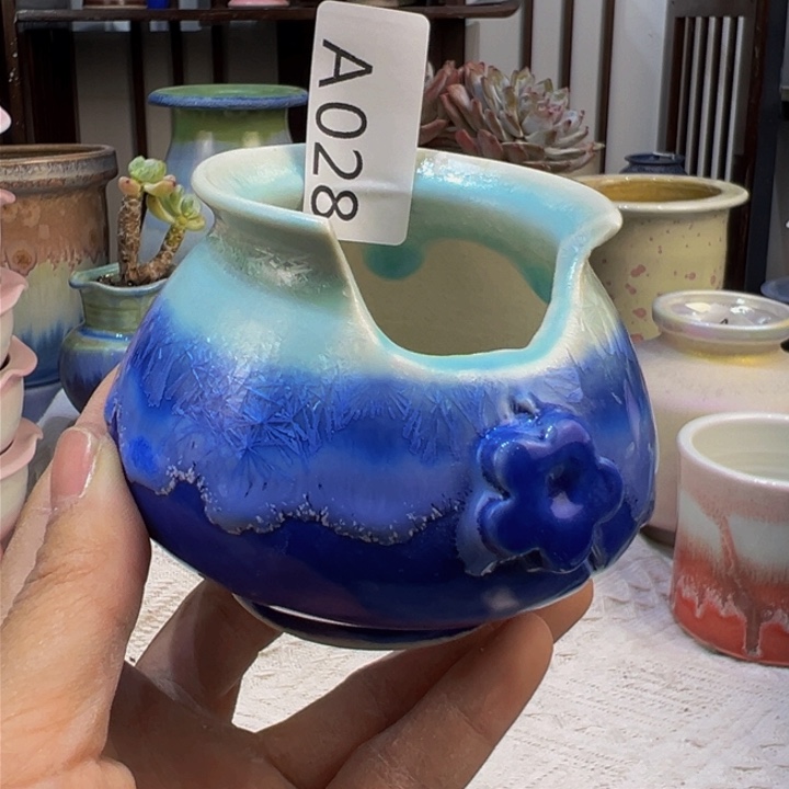 景德镇陶瓷艺术研究院