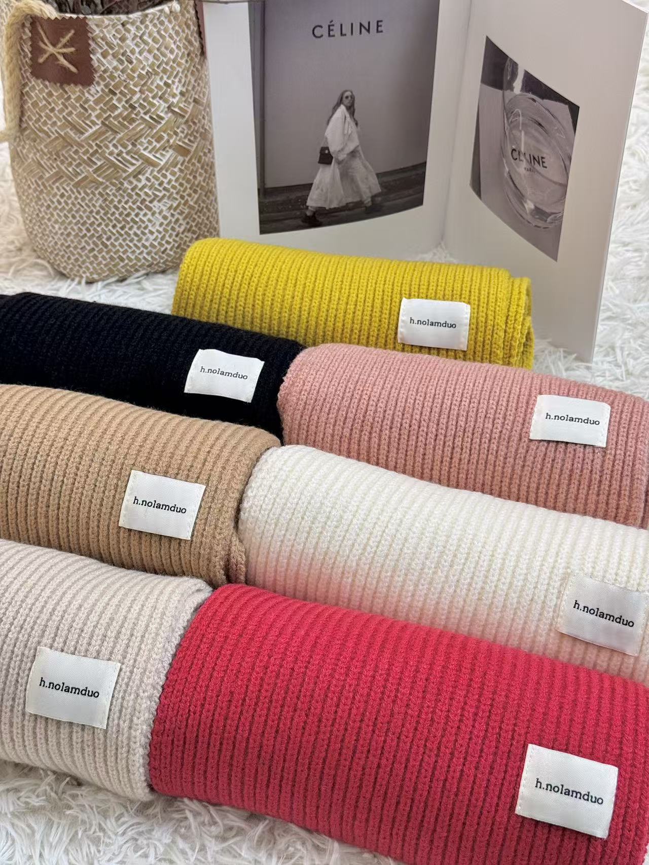 【温翘STUDIO】2025秋冬韩系贴标氛围感高级感百搭加厚围脖