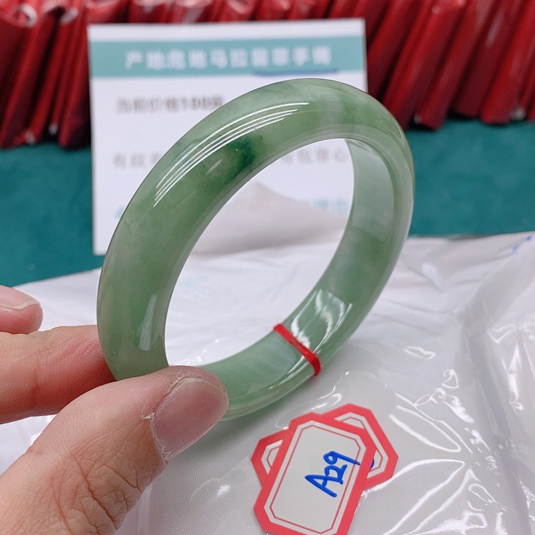 翡翠手镯未镶嵌简**好A2999999999