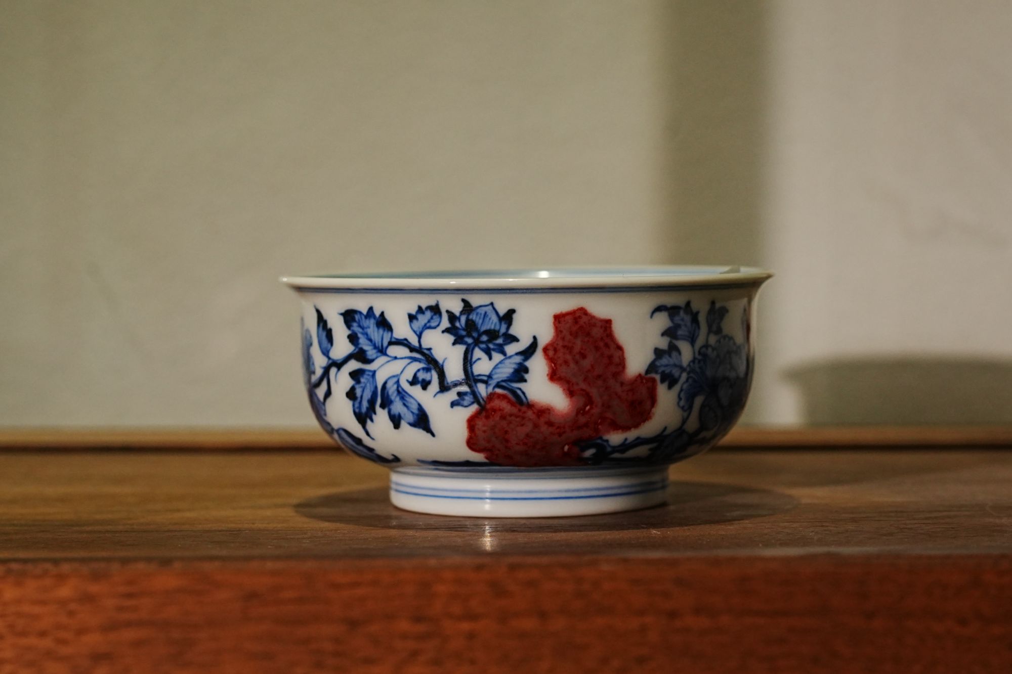 九墨一品青花釉里红炉式