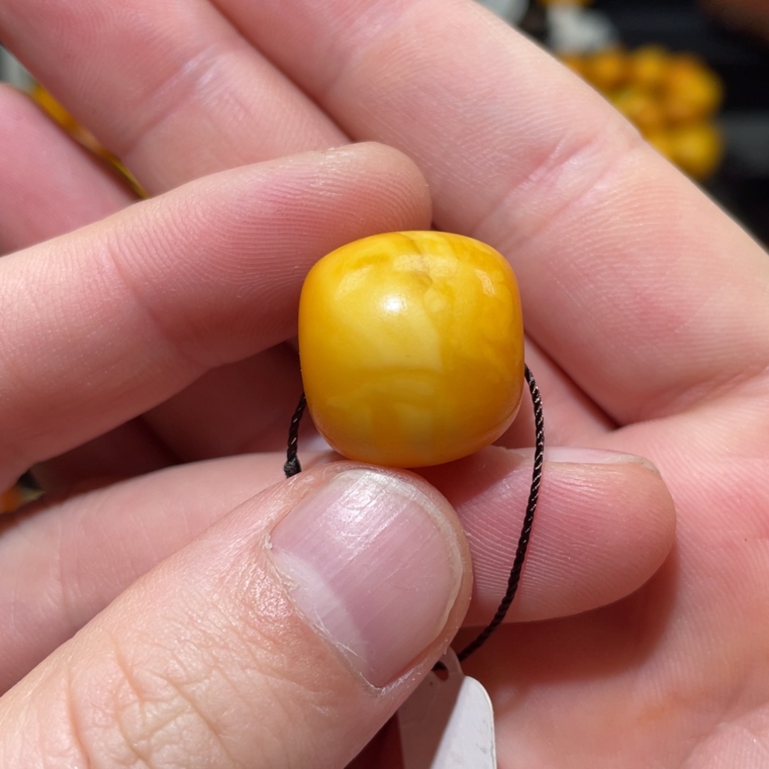 【闪购商品】未镶嵌蜜蜡裸石墩子