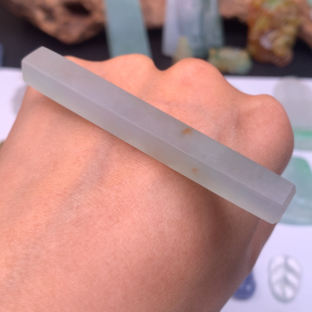 定制翡翠未镶嵌咕**咚长方柱