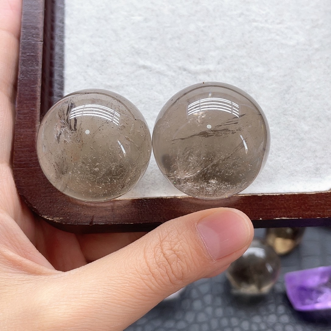 珠宝半成品未镶嵌水晶67茶晶球卡3.3微瑕放漏