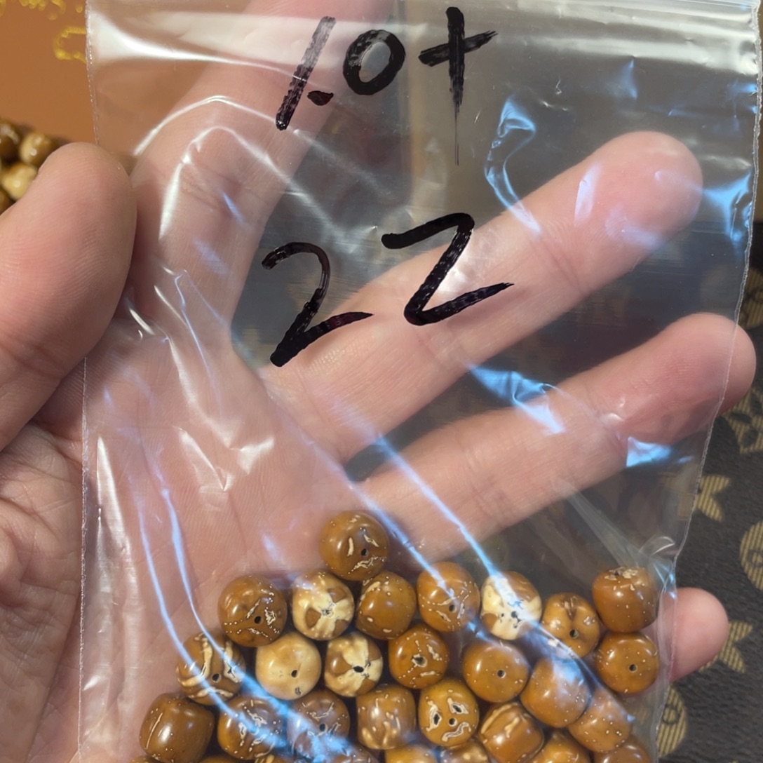 手串紫金鼠10+实心散珠22