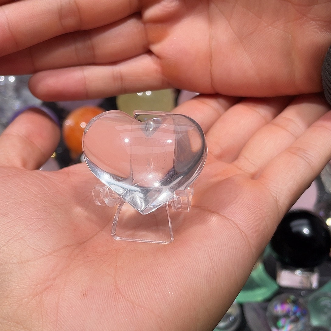 阿***.水晶未镶嵌珠宝半成品微瑕