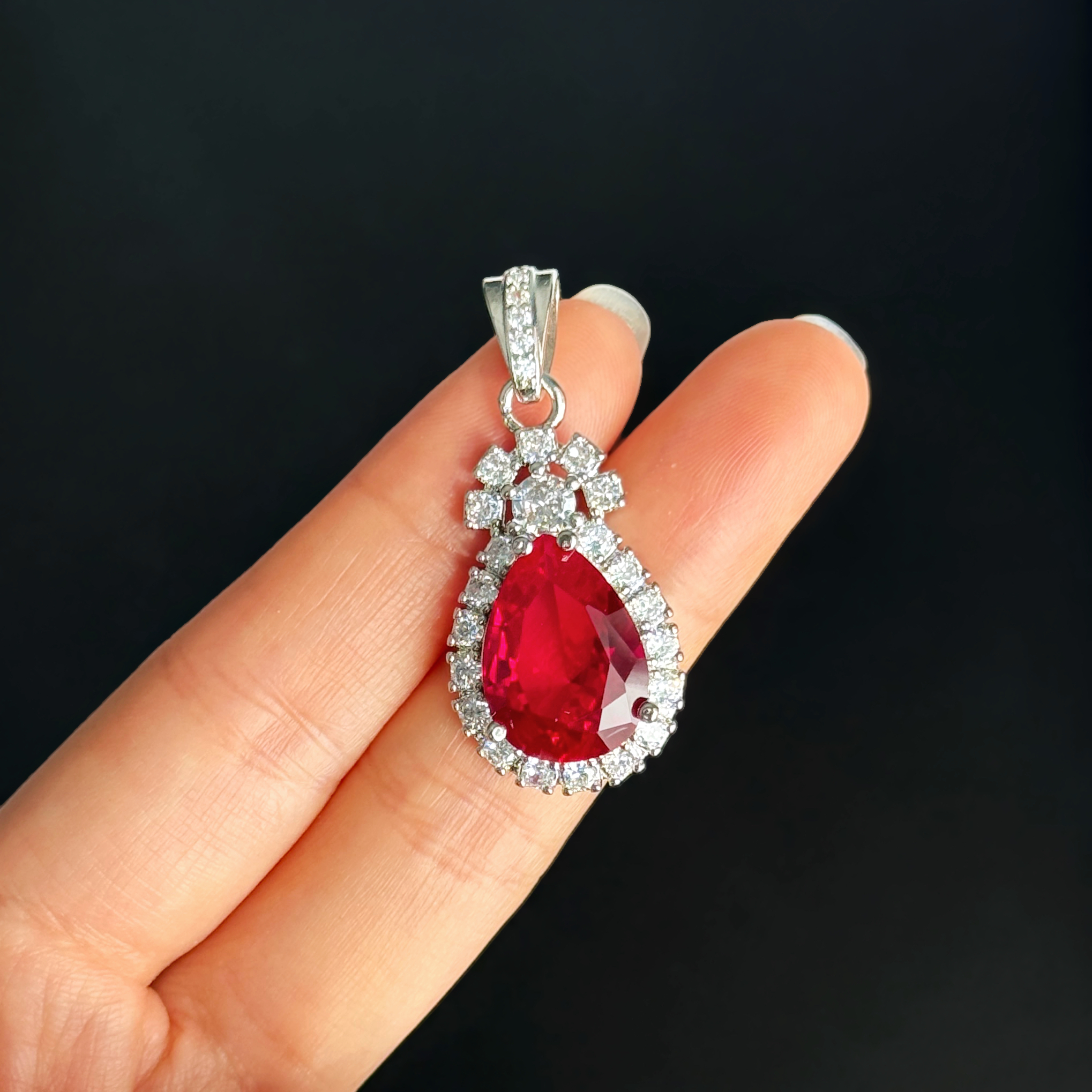 红宝石矿区高定-典藏轻奢-红宝石-吊坠-L586