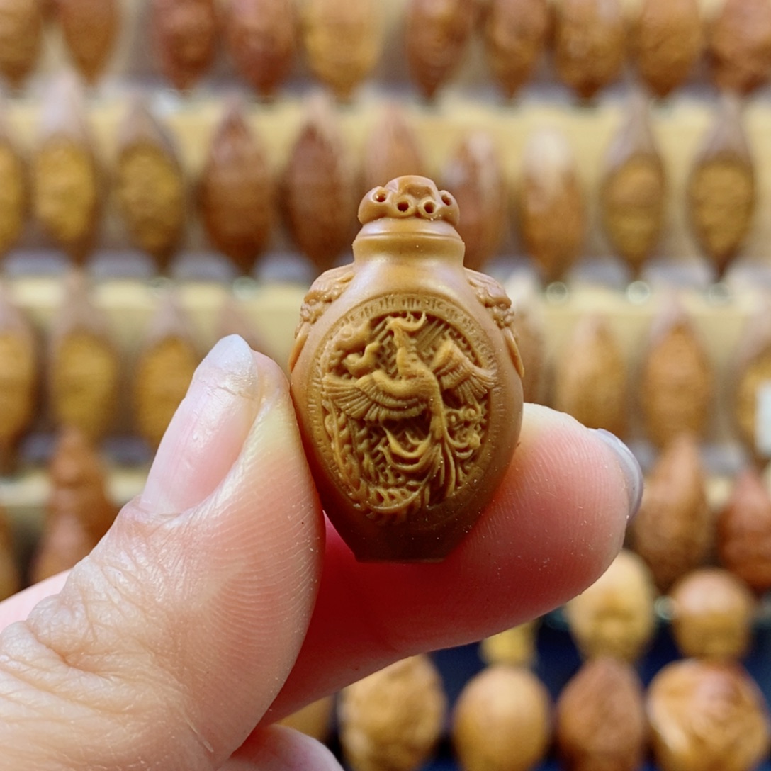 手串/手链橄榄核龙凤瓶