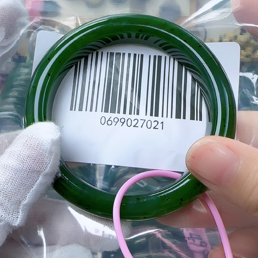 和田玉（碧玉）手镯未镶嵌57