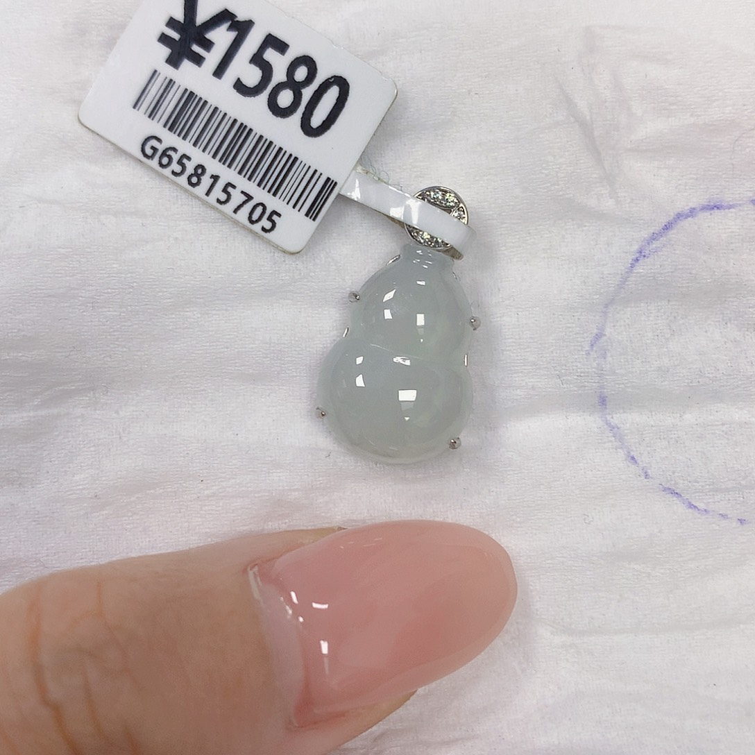 翡翠银S925镶嵌颈饰天然翡翠a货 百元以上9米证书费自理