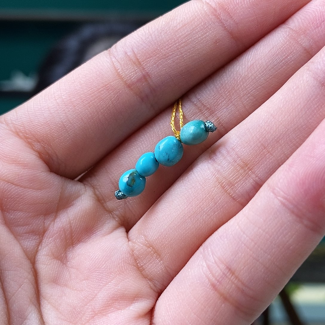 未镶嵌绿松石珠宝奇石