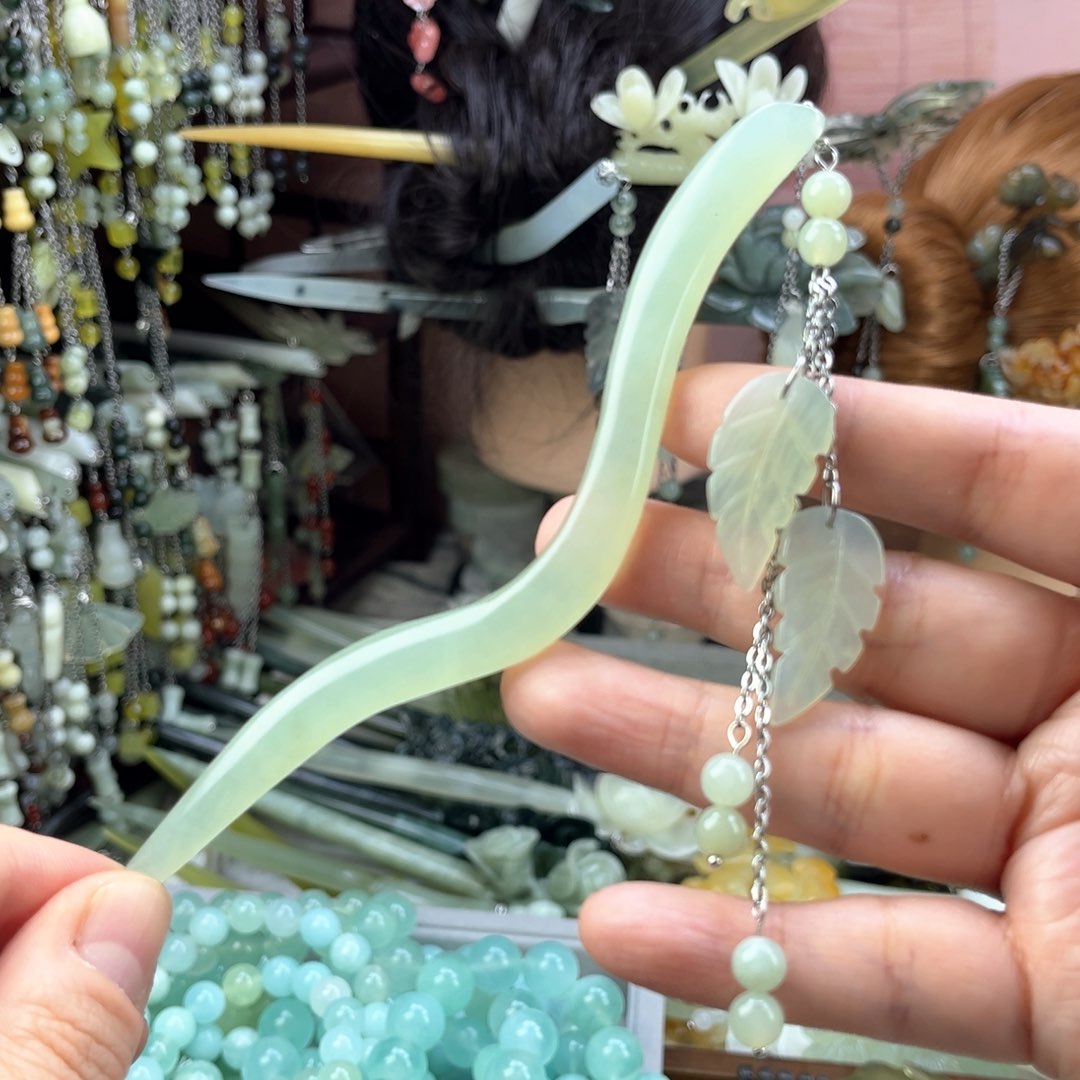 蛇纹石玉发饰未镶嵌默认微瑕岫玉发簪