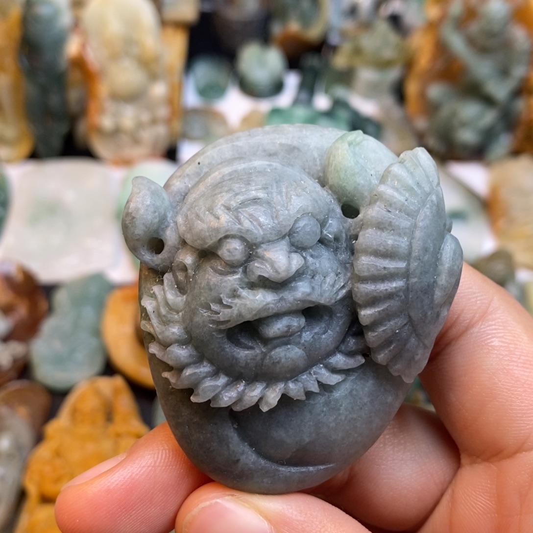 定制翡翠未镶嵌特色5