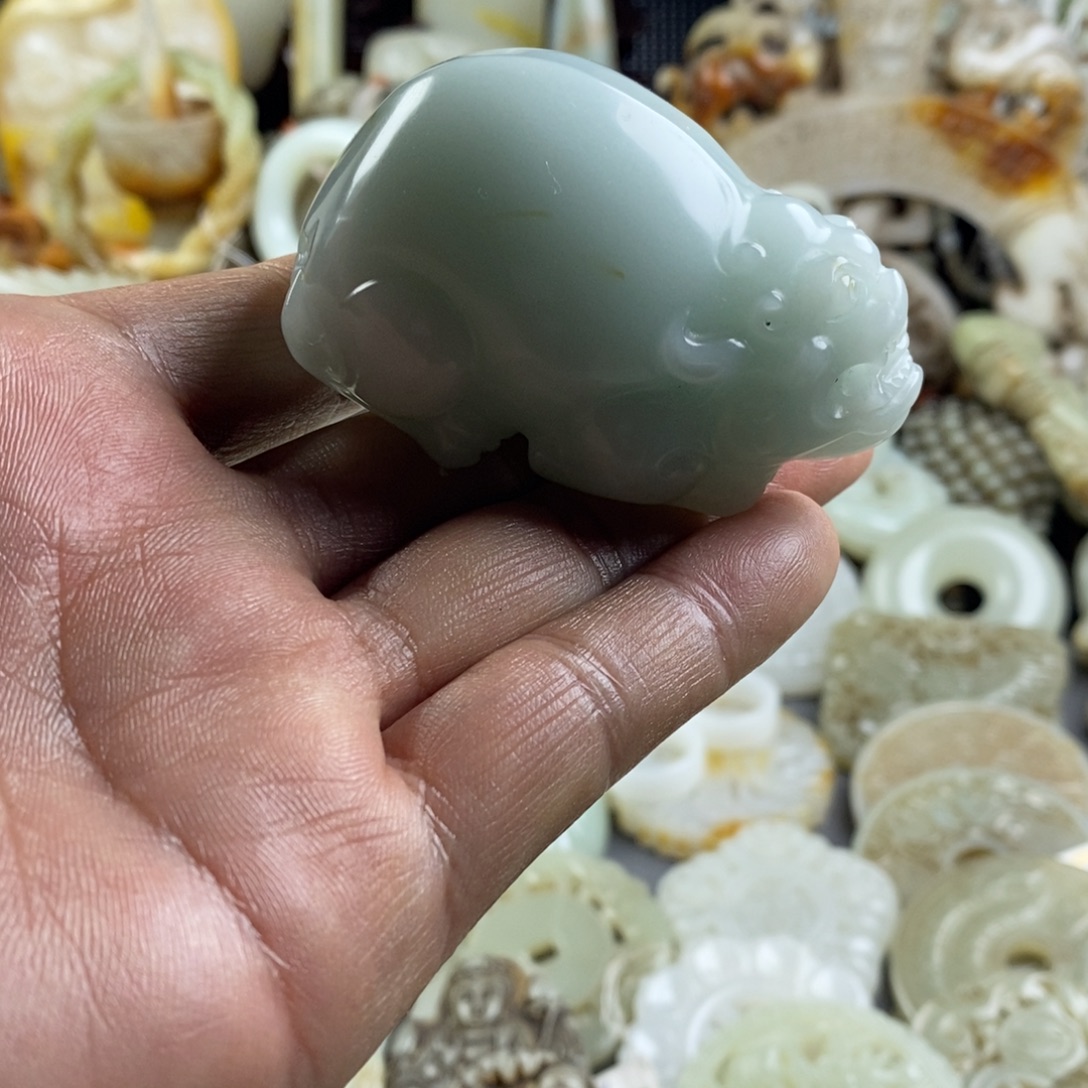 和田玉（糖玉）未镶嵌颈饰