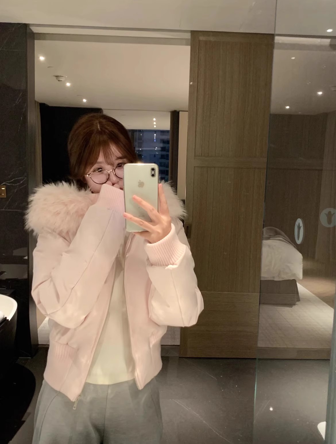 CalmEair【短款大毛领羽绒服】90白鸭绒保暖连帽面包服外套女冬季